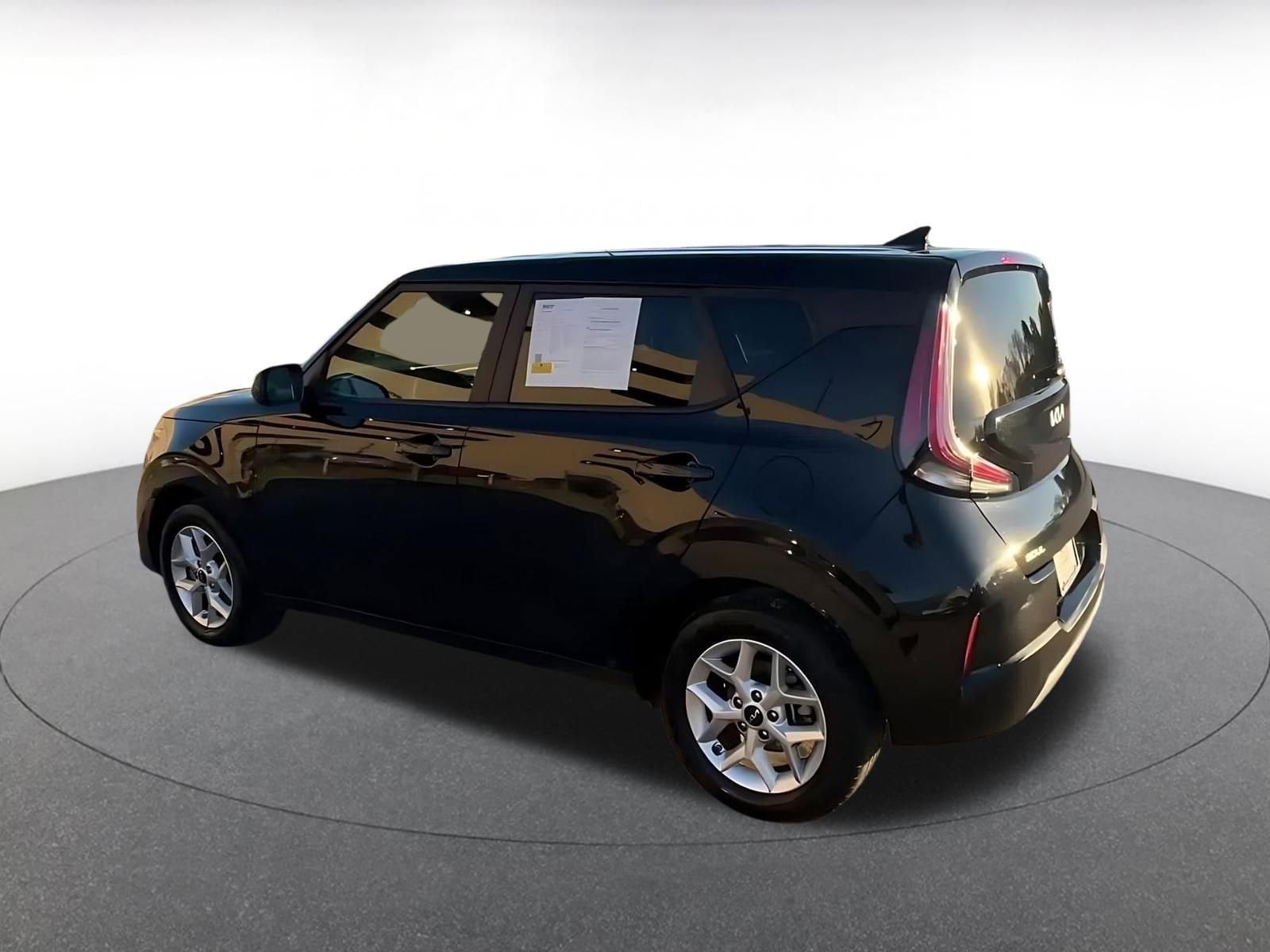 Thumbnail: 2025 Kia Soul - 9