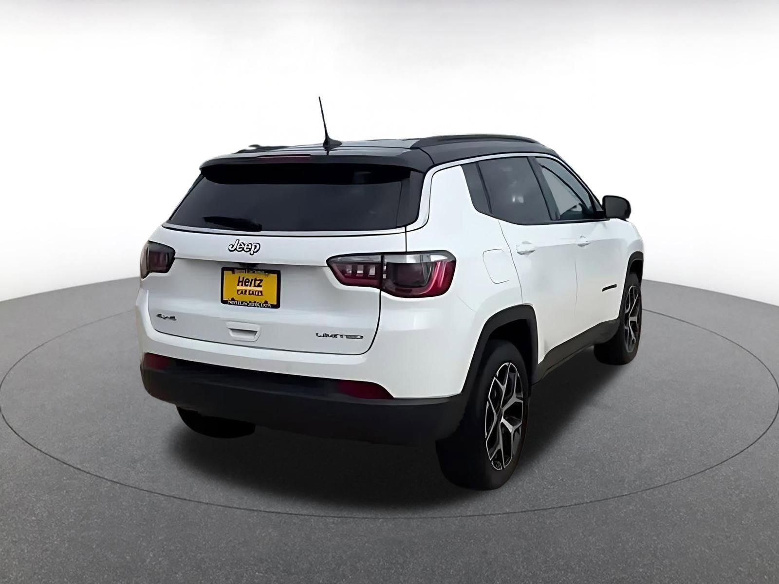 Thumbnail: 2025 Jeep Compass - 15