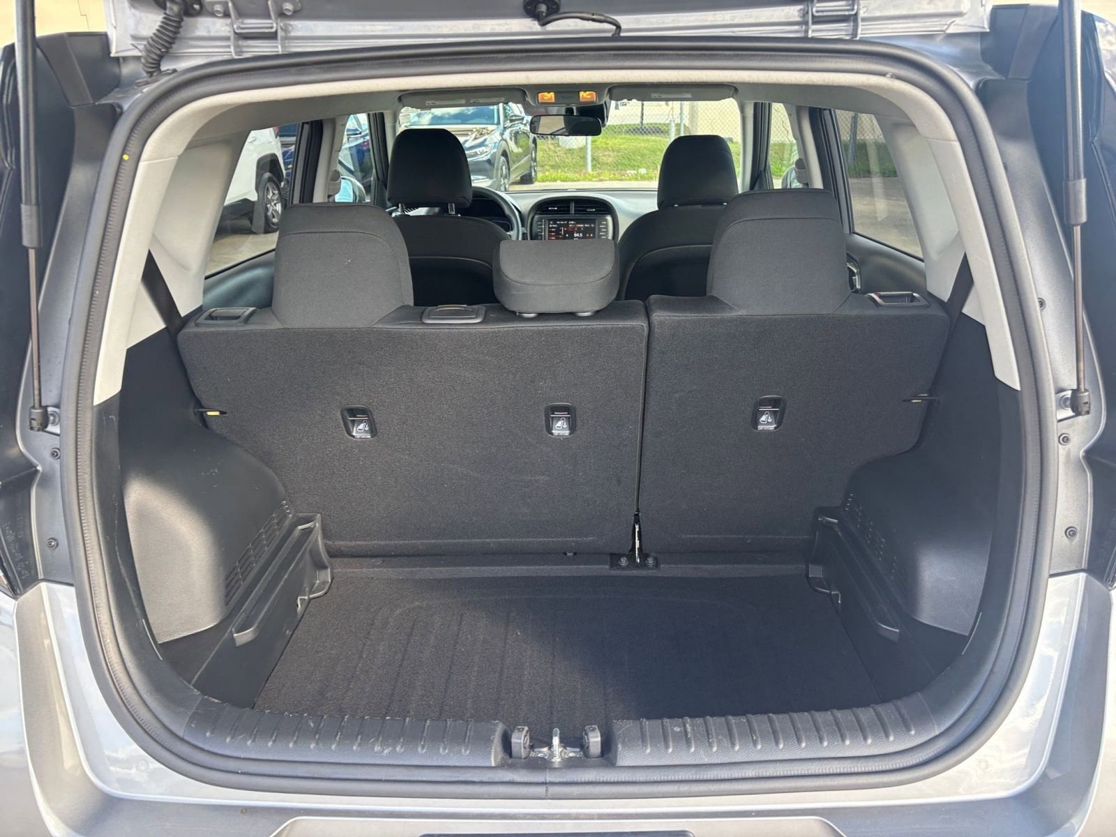 Thumbnail: 2025 Kia Soul - 29