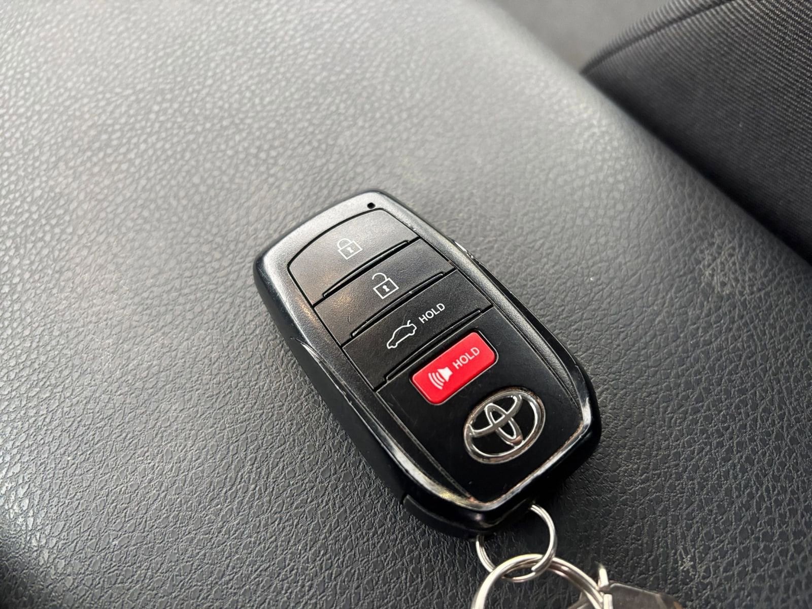 Thumbnail: 2025 Toyota Camry - 22