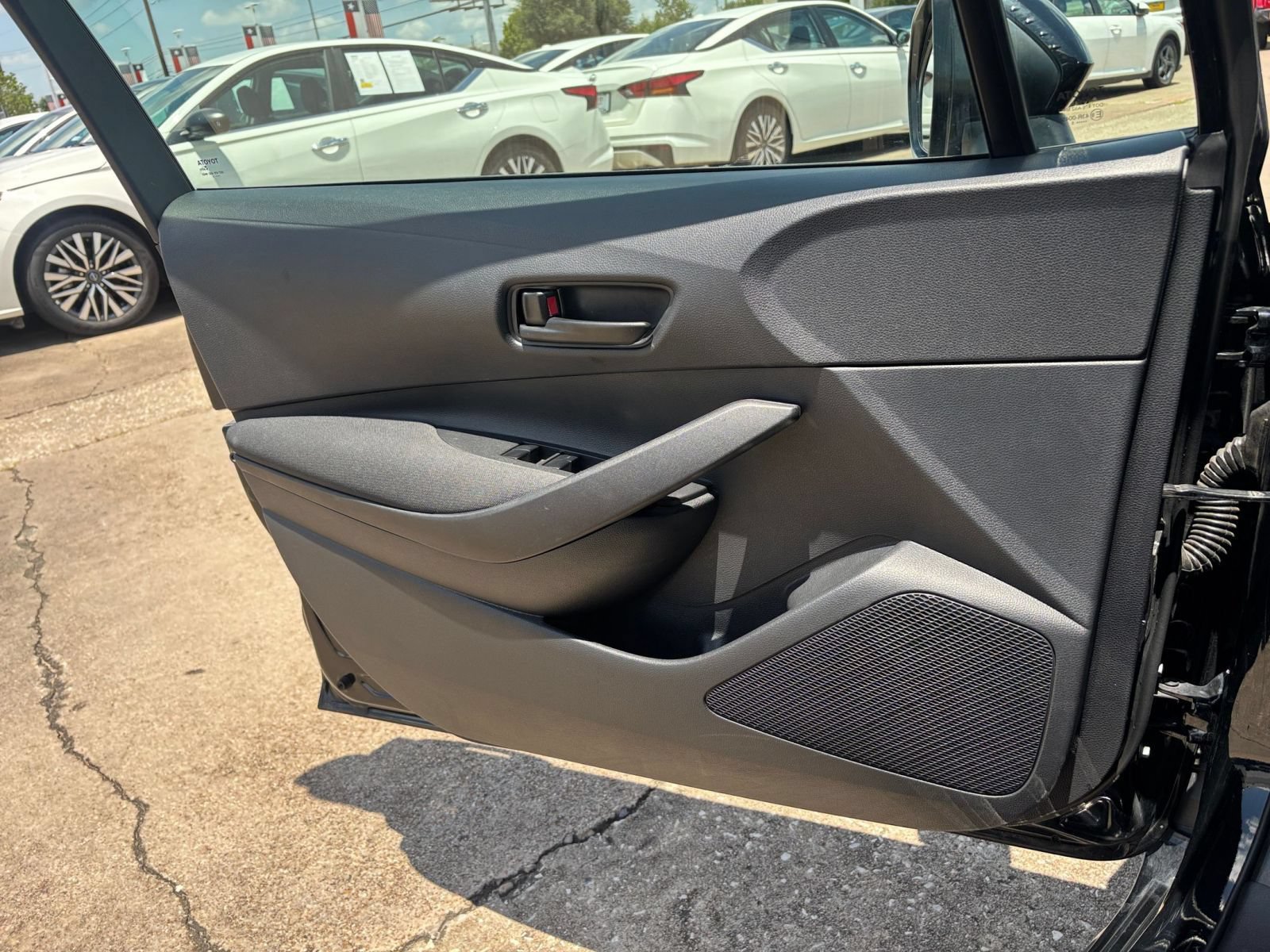 Thumbnail: 2025 Toyota Corolla - 18
