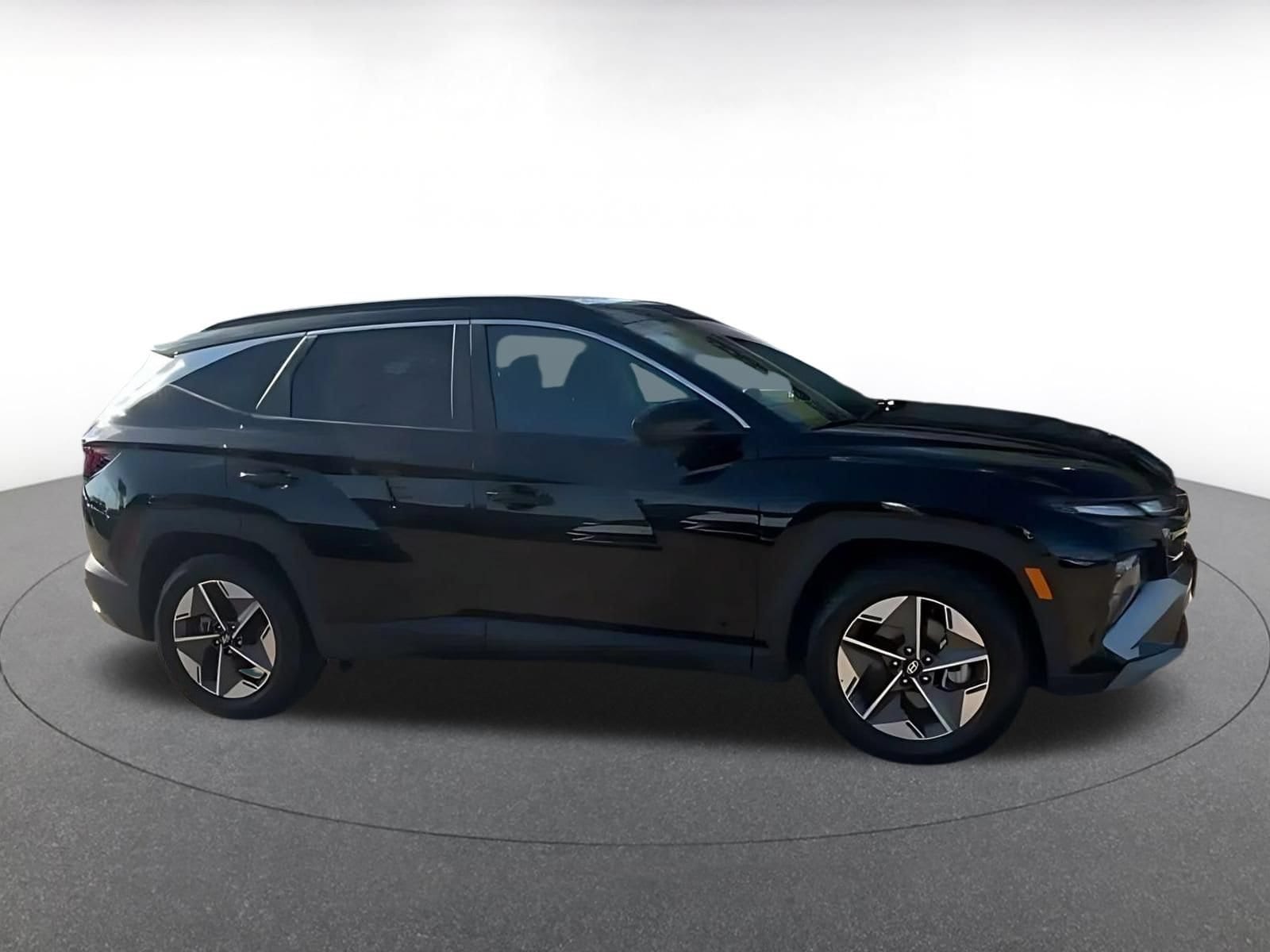 Thumbnail: 2026 Hyundai Tucson - 14