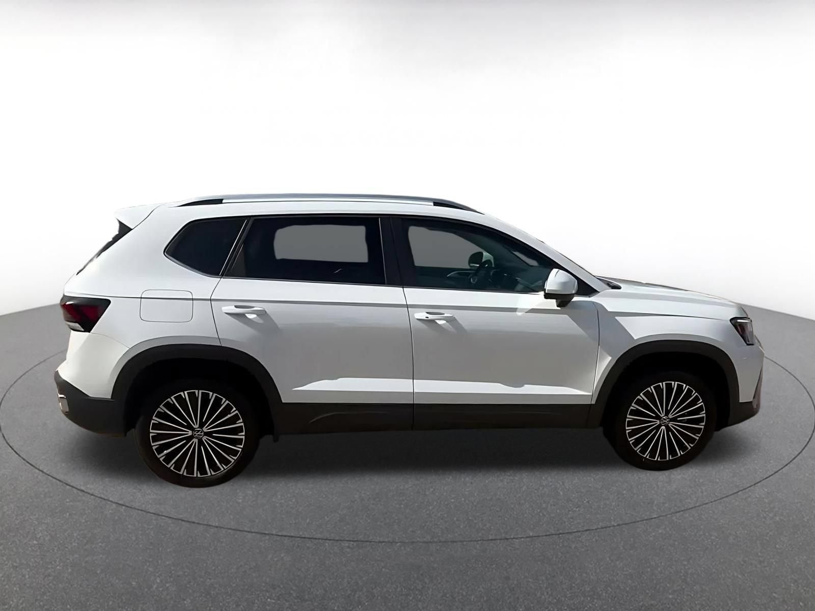Thumbnail: 2026 Volkswagen Taos - 13