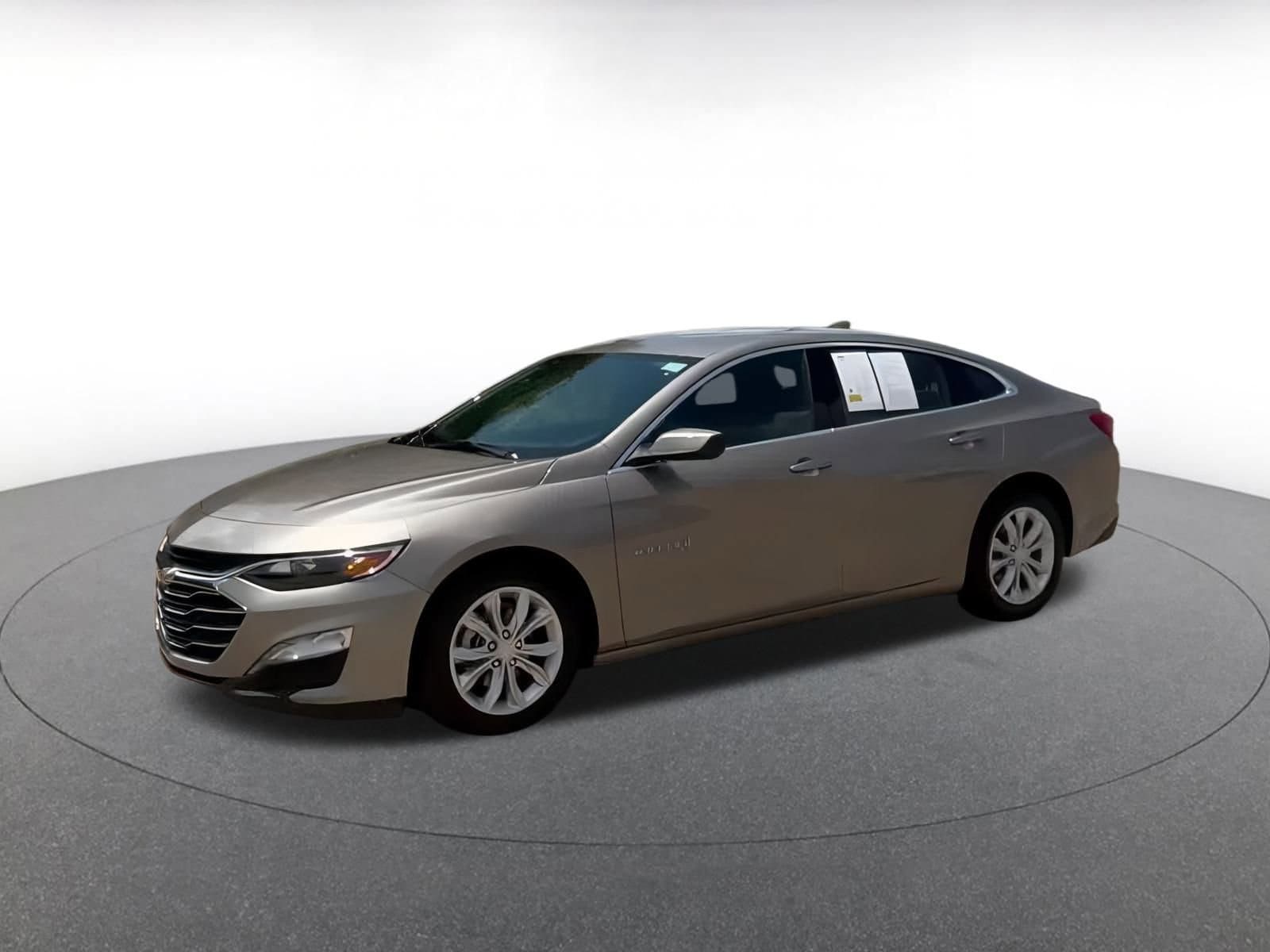 Thumbnail: 2024 Chevrolet Malibu - 7