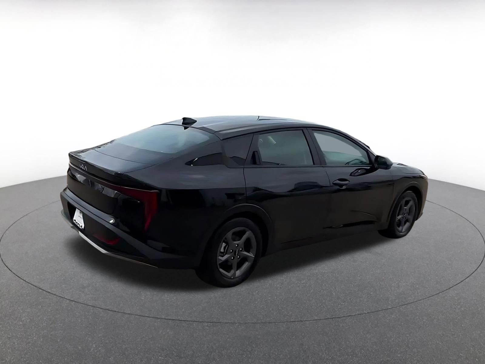 Thumbnail: 2025 Kia K4 - 12