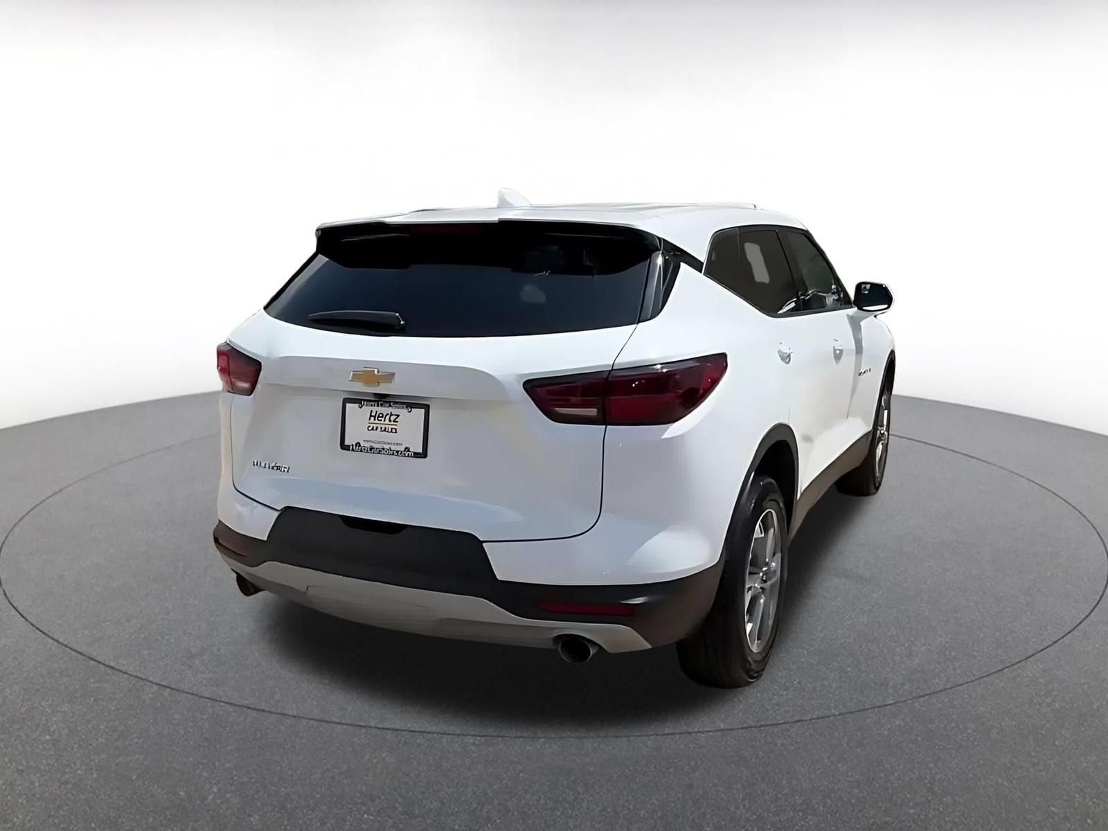 Thumbnail: 2026 Chevrolet Blazer - 14