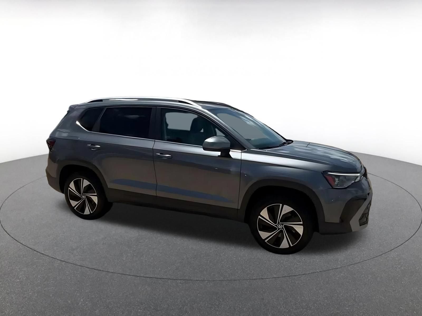 Thumbnail: 2026 Volkswagen Taos - 2