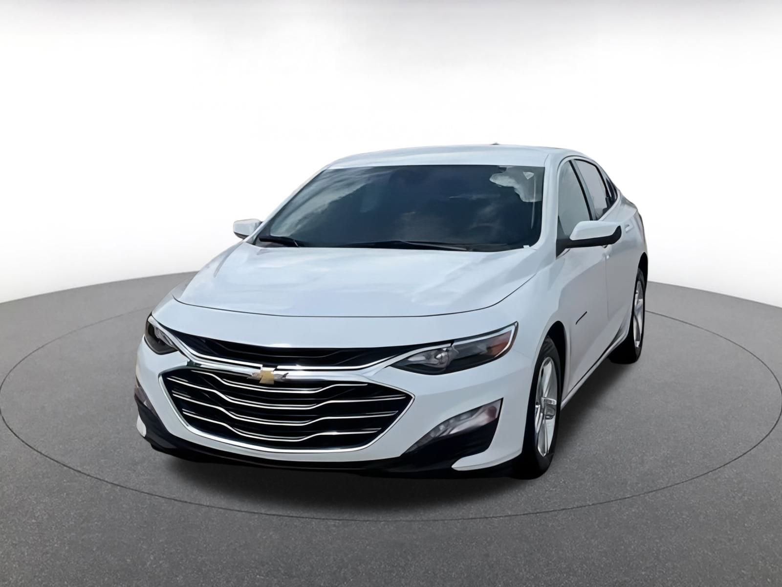 Thumbnail: 2024 Chevrolet Malibu - 7
