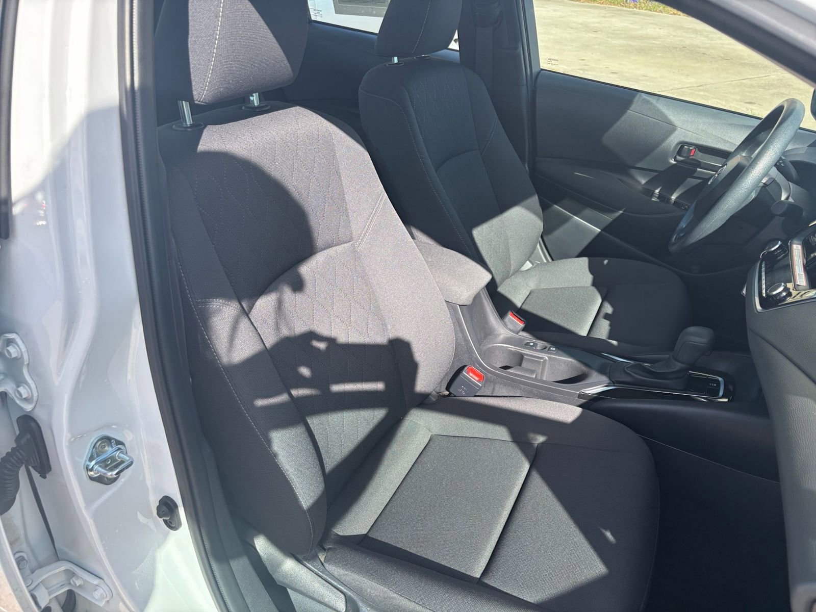 Thumbnail: 2025 Toyota Corolla - 34