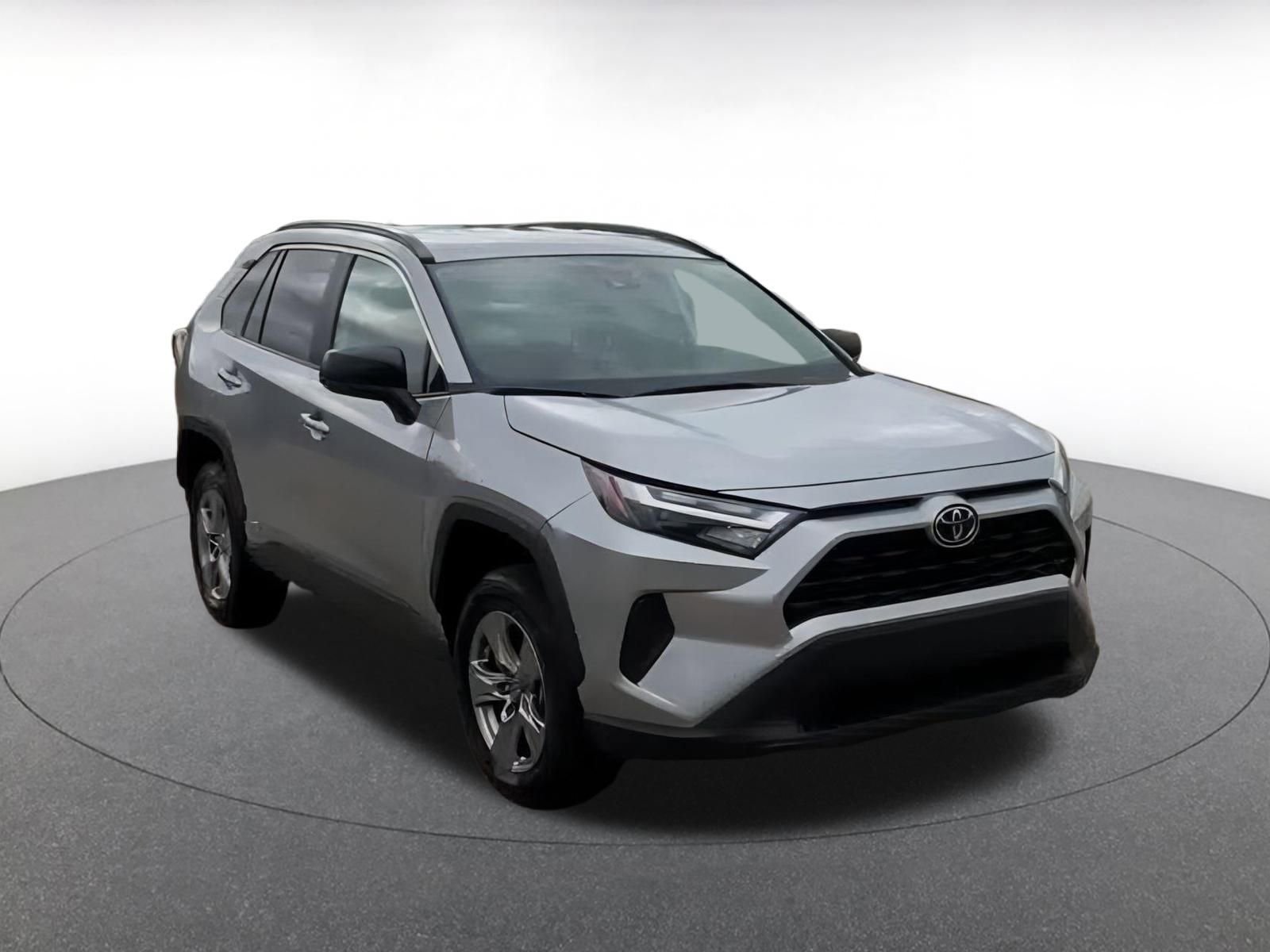 Thumbnail: 2025 Toyota RAV4 - 3