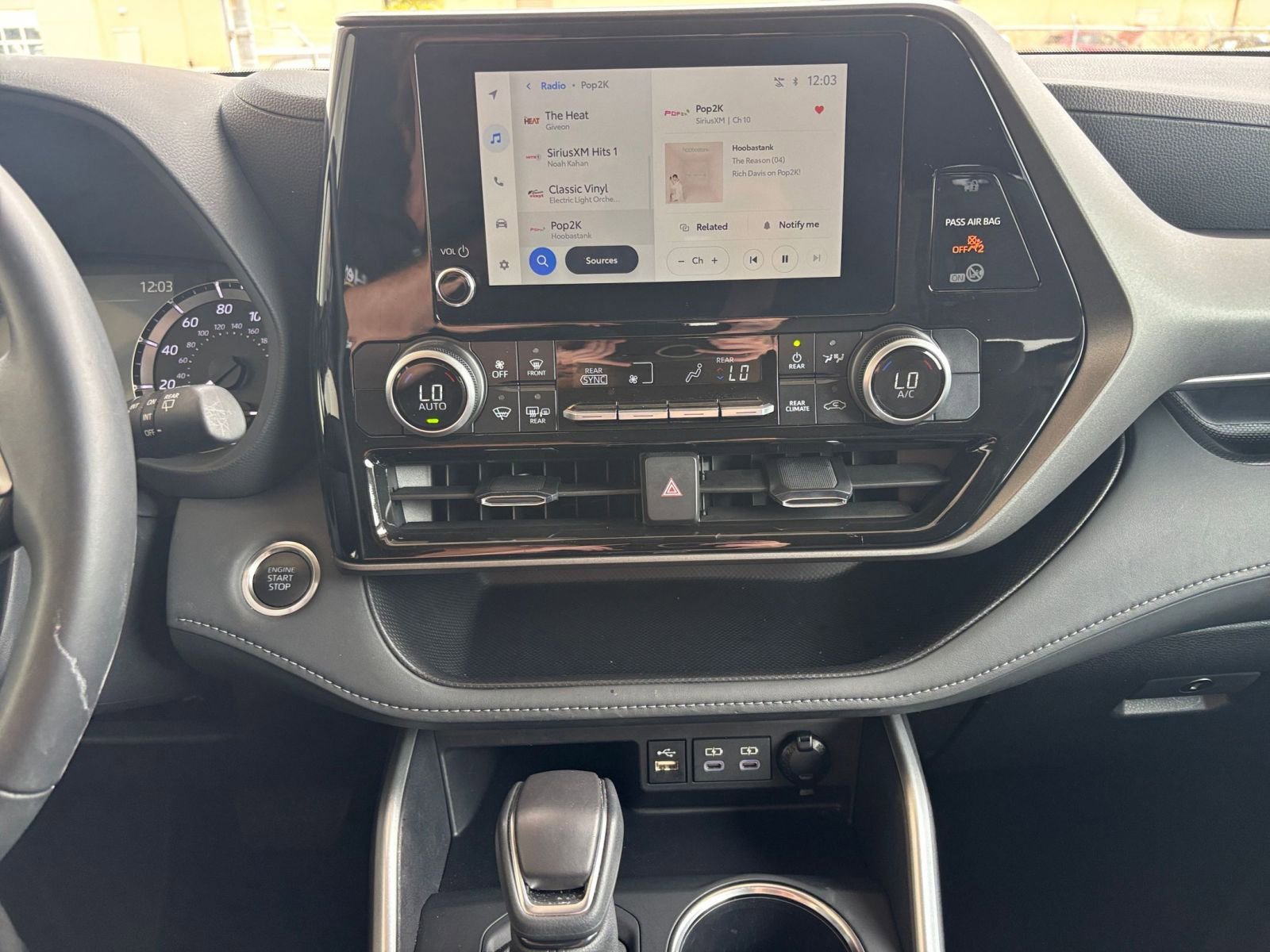 Thumbnail: 2025 Toyota Highlander - 17