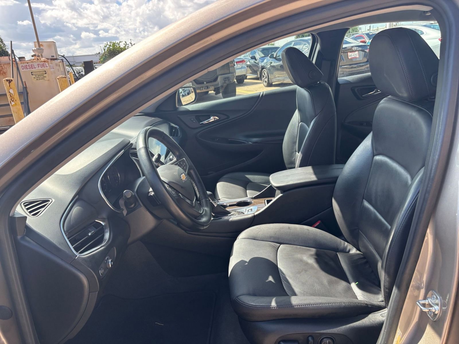 Thumbnail: 2024 Chevrolet Malibu - 27