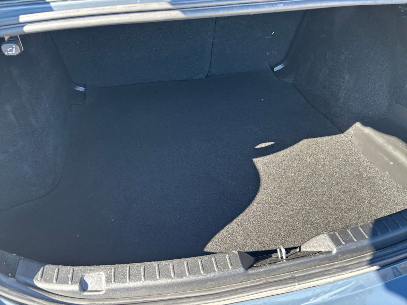 Thumbnail: 2025 Mazda Mazda3 - 30