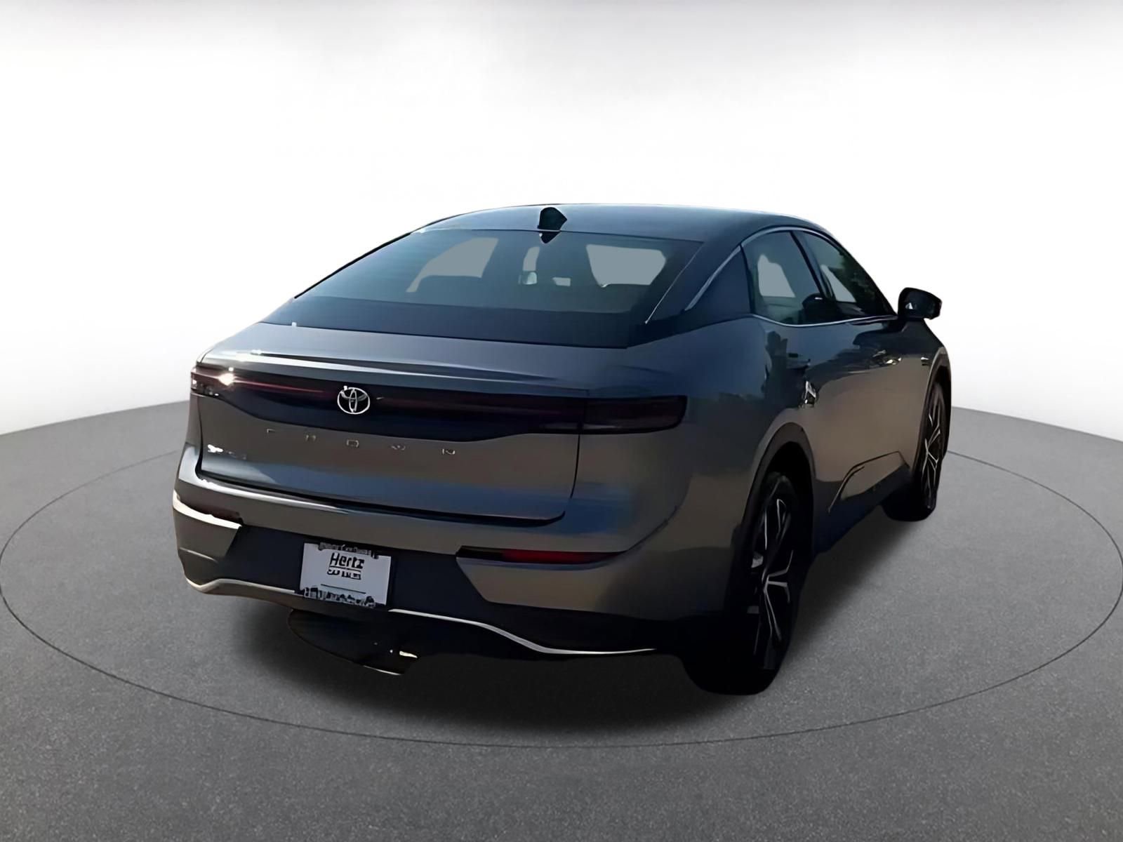 Thumbnail: 2025 Toyota Crown - 12