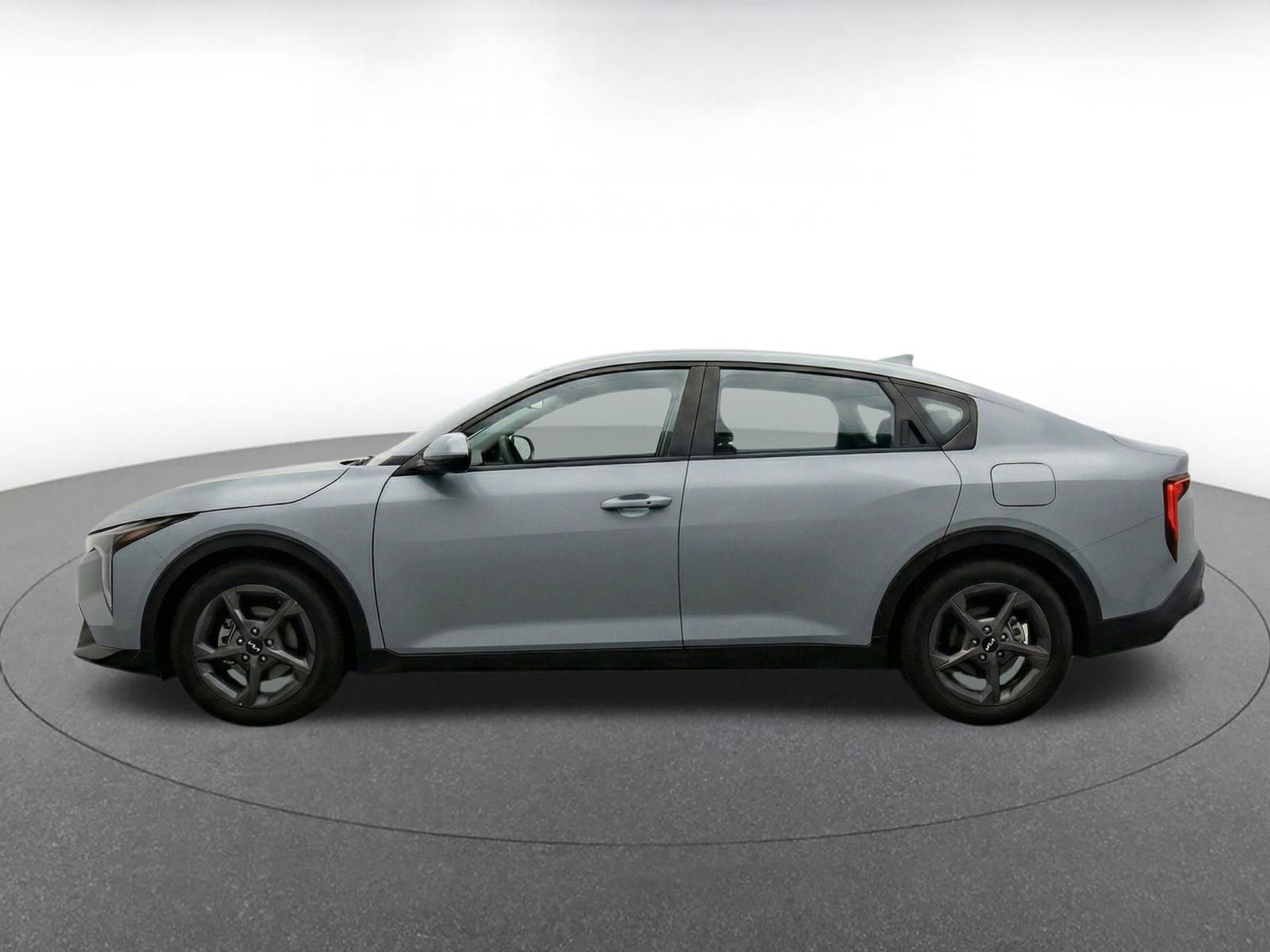 Thumbnail: 2025 Kia K4 - 4