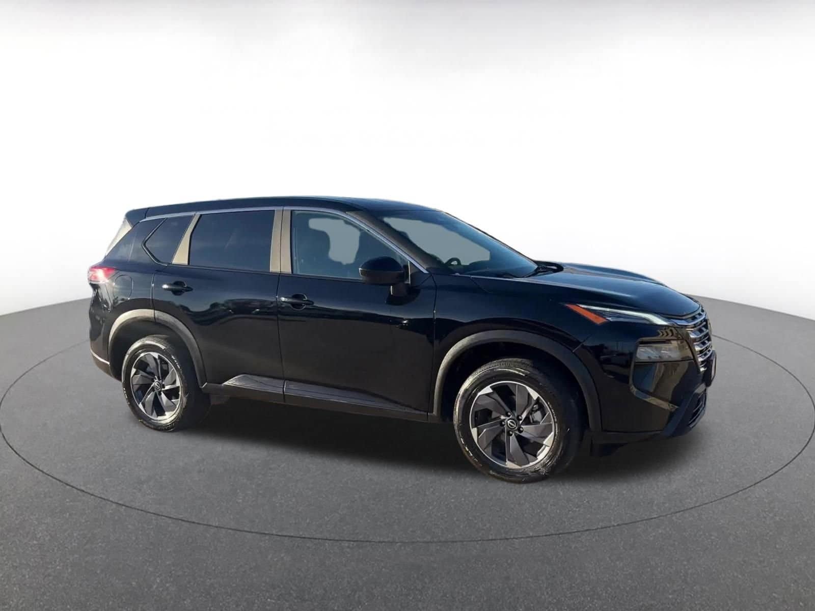 Thumbnail: 2025 Nissan Rogue - 2