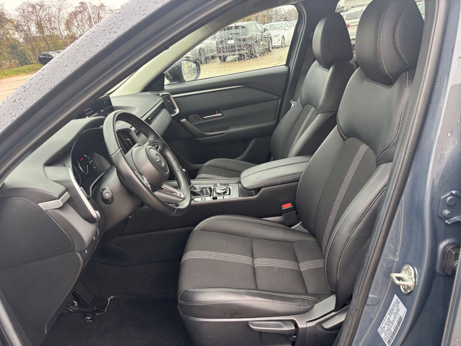 Thumbnail: 2025 Mazda CX-50 - 25