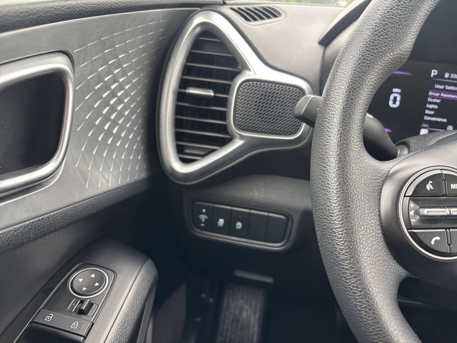 Thumbnail: 2025 Kia Soul - 32