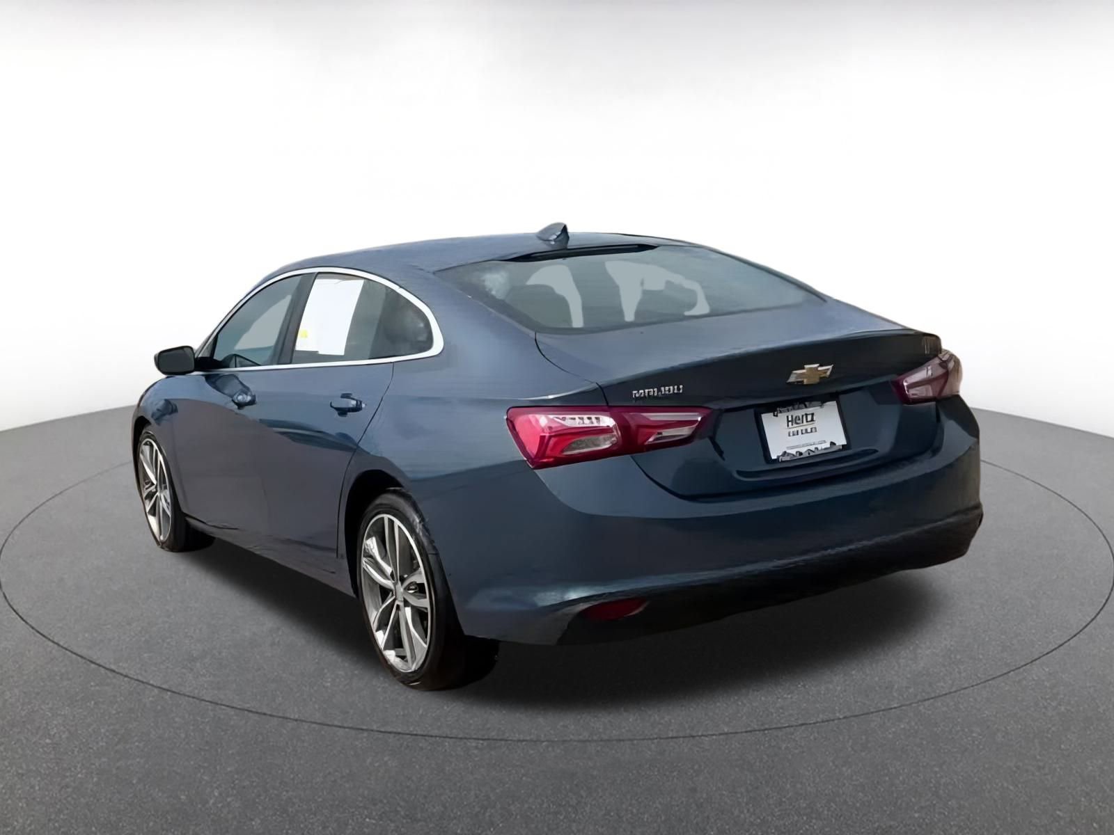 Thumbnail: 2024 Chevrolet Malibu - 11