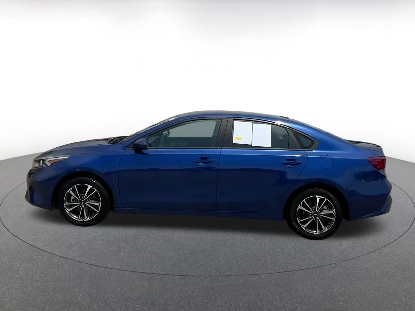 2024 Kia Forte LXS 8