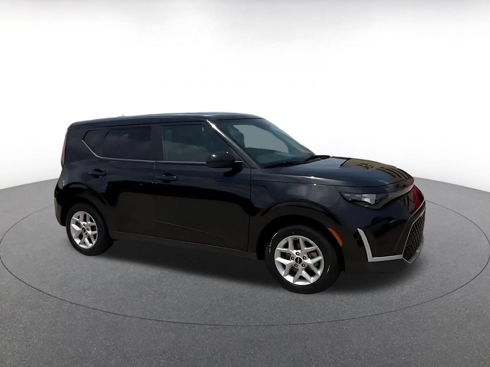 Thumbnail: 2025 Kia Soul - 2