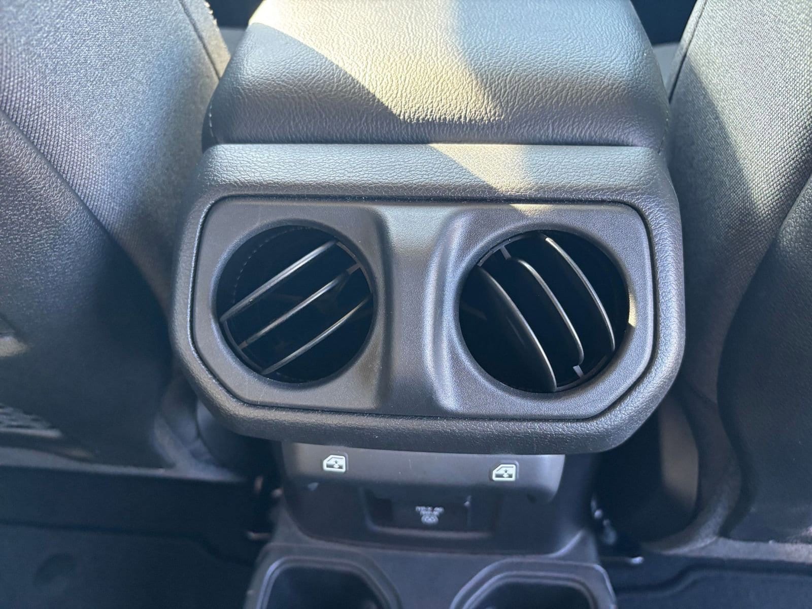 Thumbnail: 2025 Jeep Wrangler - 23