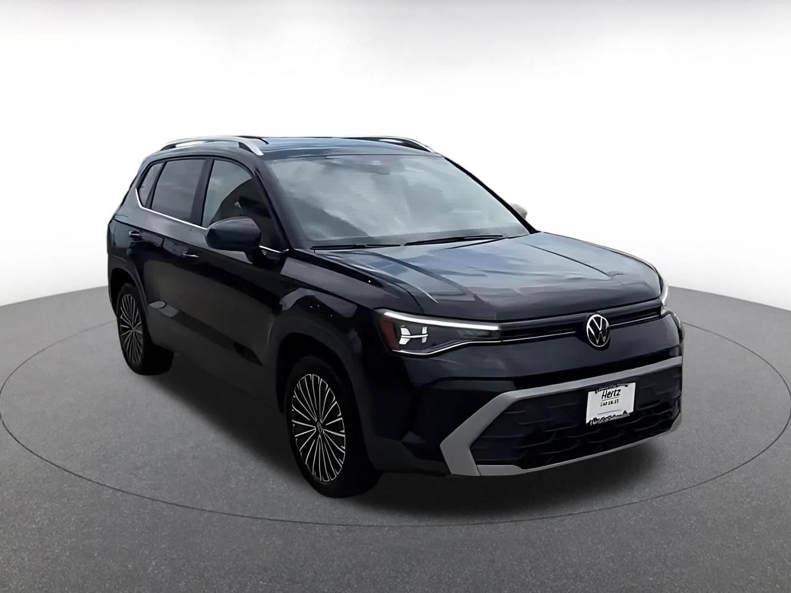 Thumbnail: 2026 Volkswagen Taos - 3