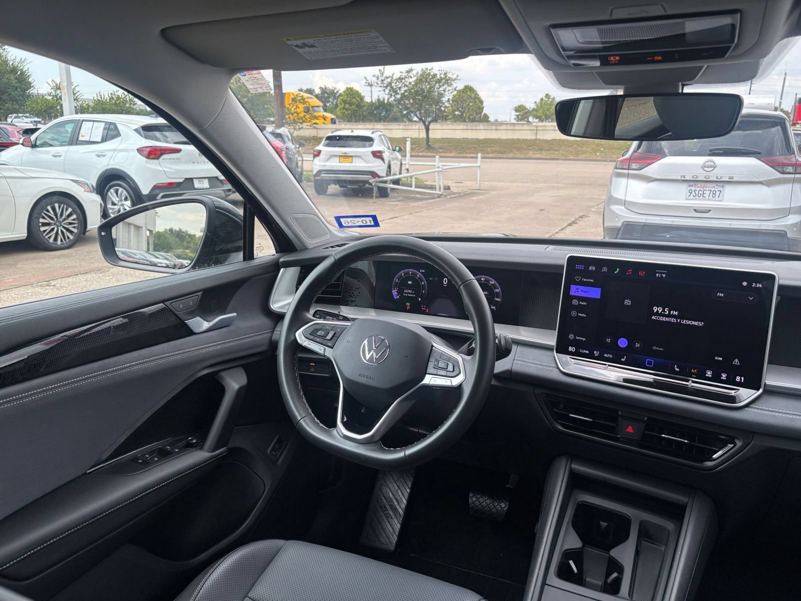 Thumbnail: 2026 Volkswagen Tiguan - 30