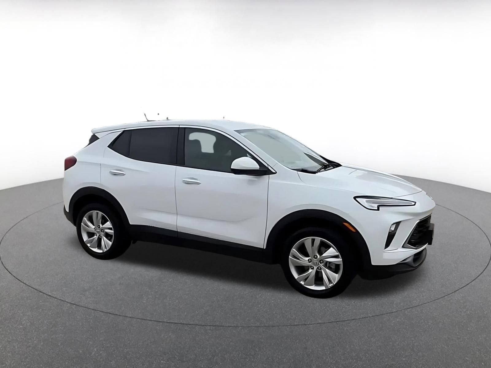 Thumbnail: 2025 Buick Encore GX - 2