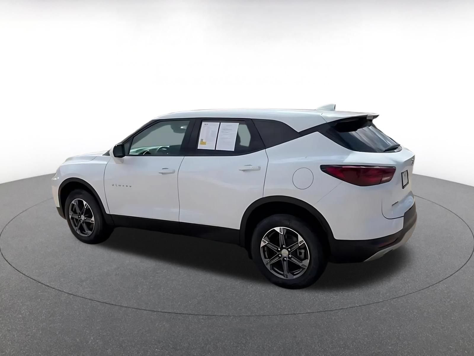 Thumbnail: 2025 Chevrolet Blazer - 11