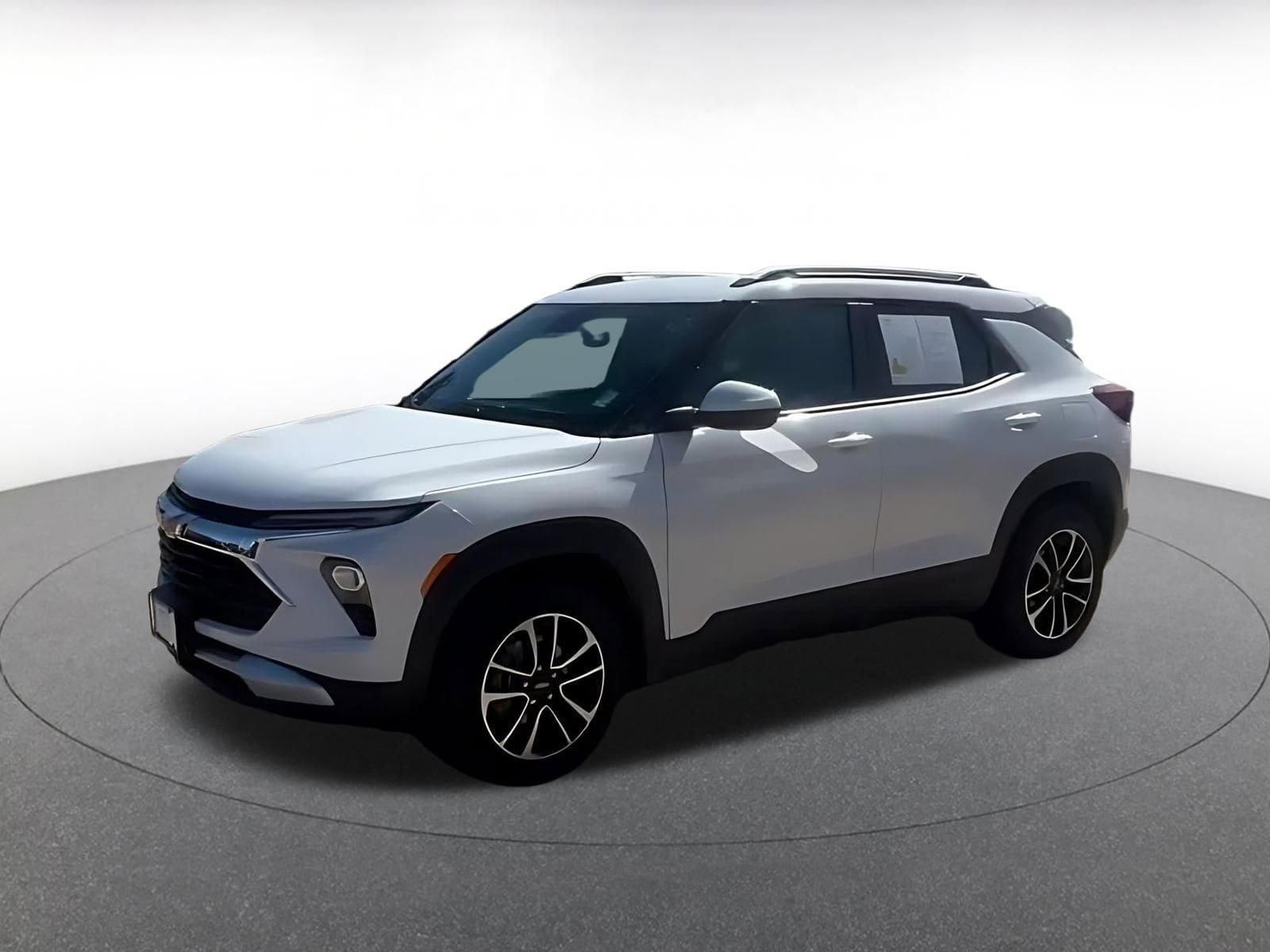 Thumbnail: 2025 Chevrolet TrailBlazer - 8