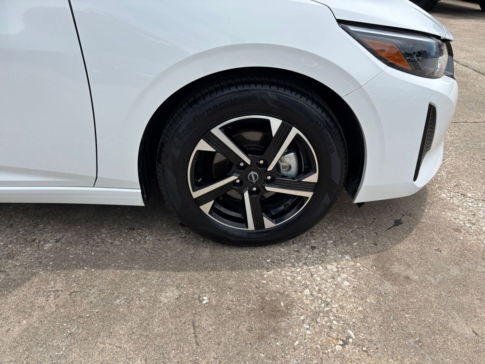 2024 Nissan Sentra SV 23