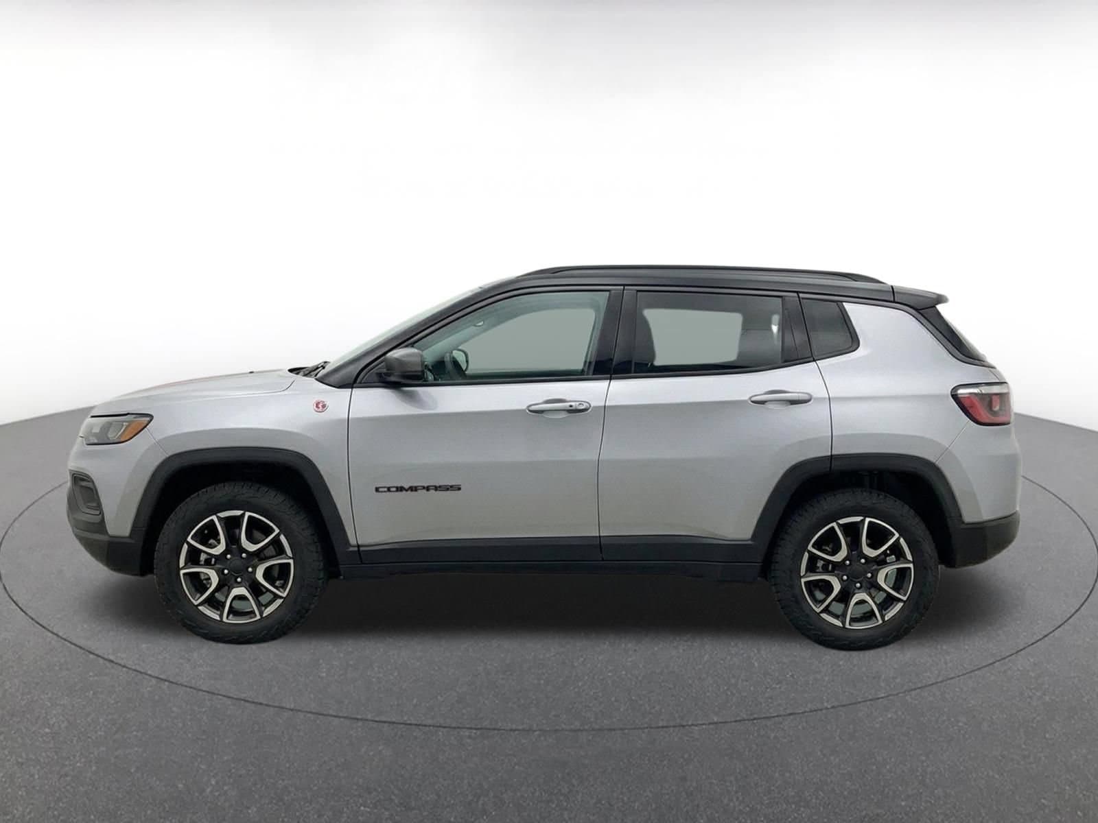 Thumbnail: 2025 Jeep Compass - 4