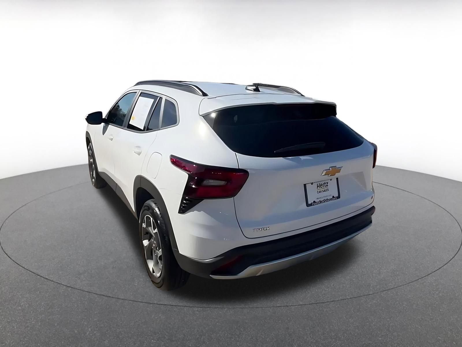 Thumbnail: 2025 Chevrolet Trax - 11