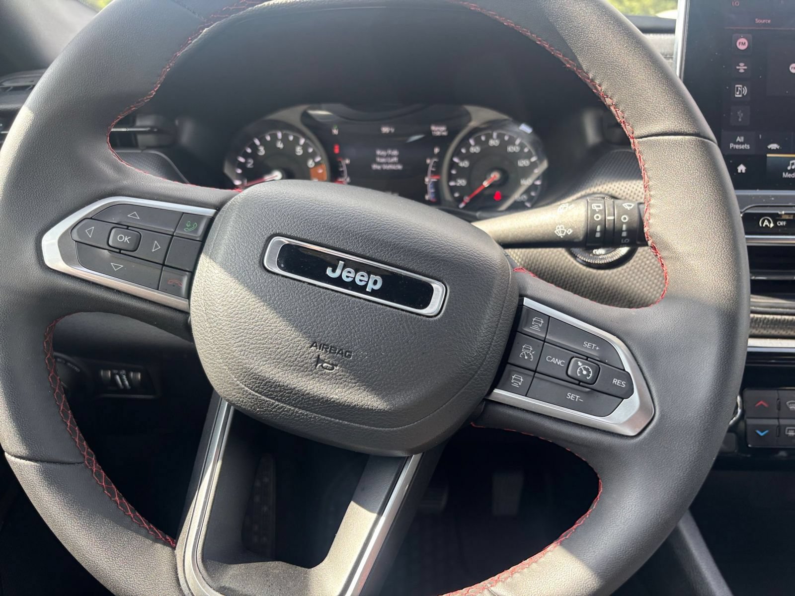 Thumbnail: 2025 Jeep Compass - 27