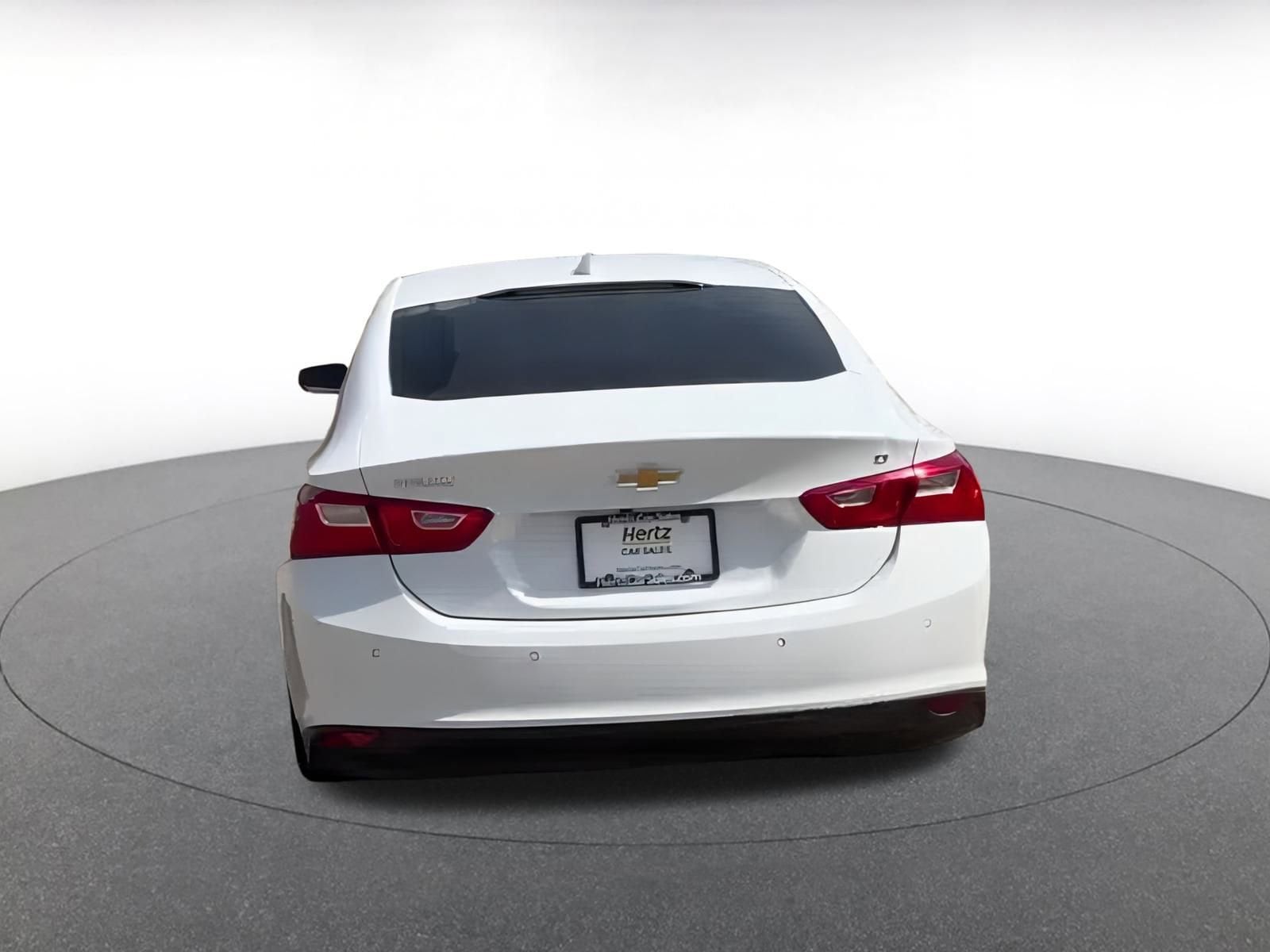 Thumbnail: 2024 Chevrolet Malibu - 14