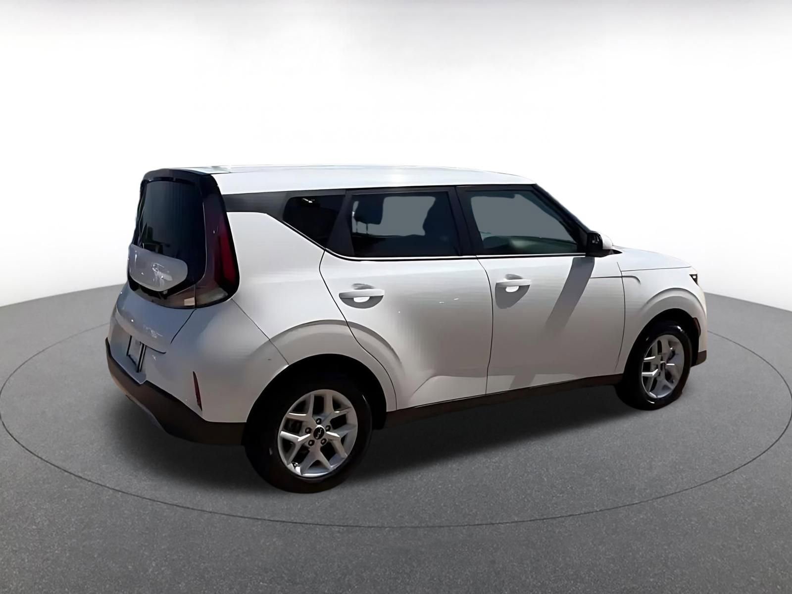 Thumbnail: 2024 Kia Soul - 12
