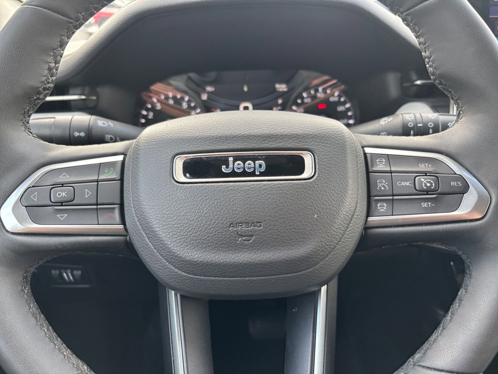 Thumbnail: 2025 Jeep Compass - 28