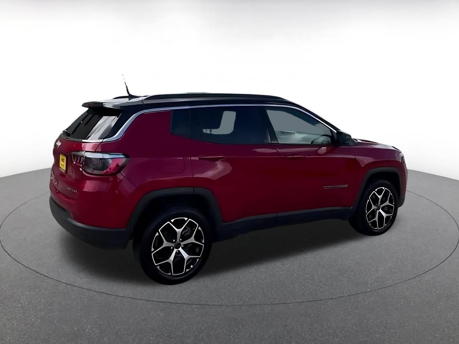 Thumbnail: 2025 Jeep Compass - 9