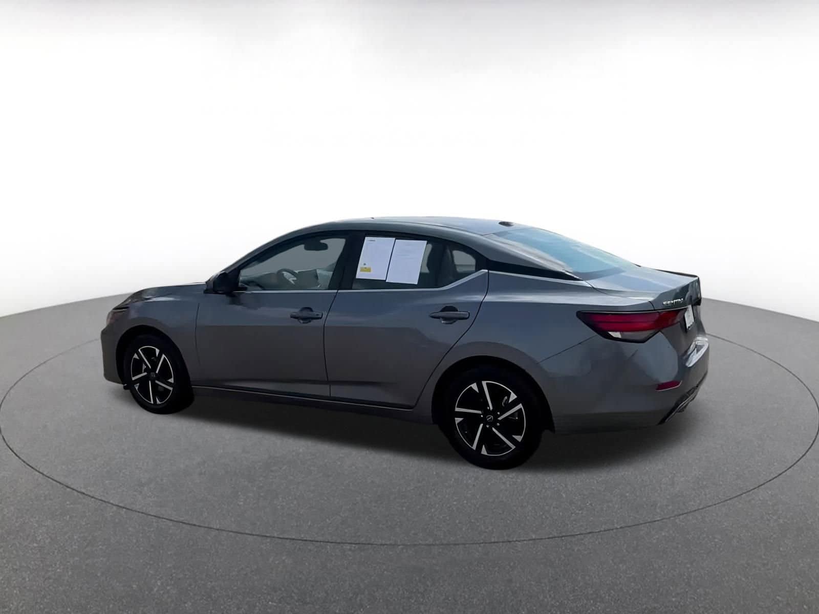 Thumbnail: 2024 Nissan Sentra - 10