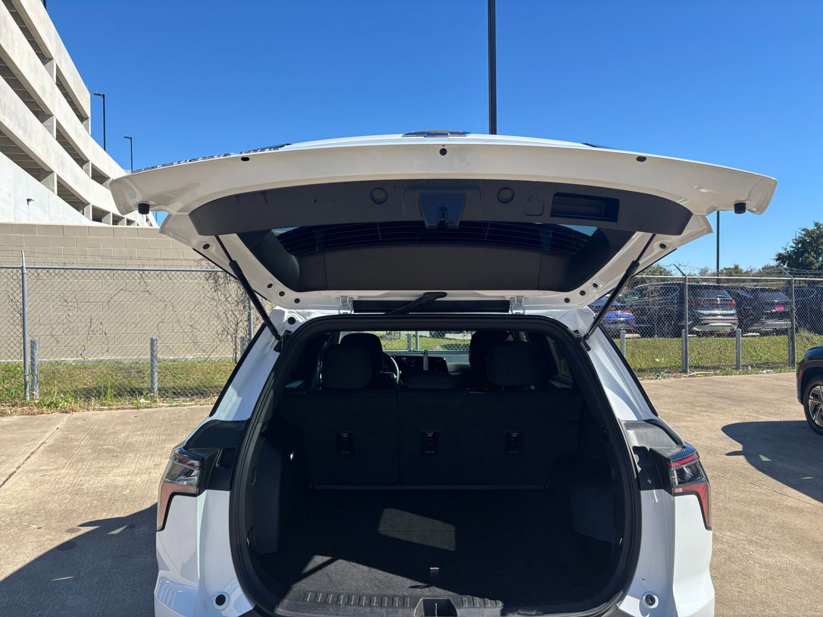 Thumbnail: 2025 Chevrolet Equinox - 29