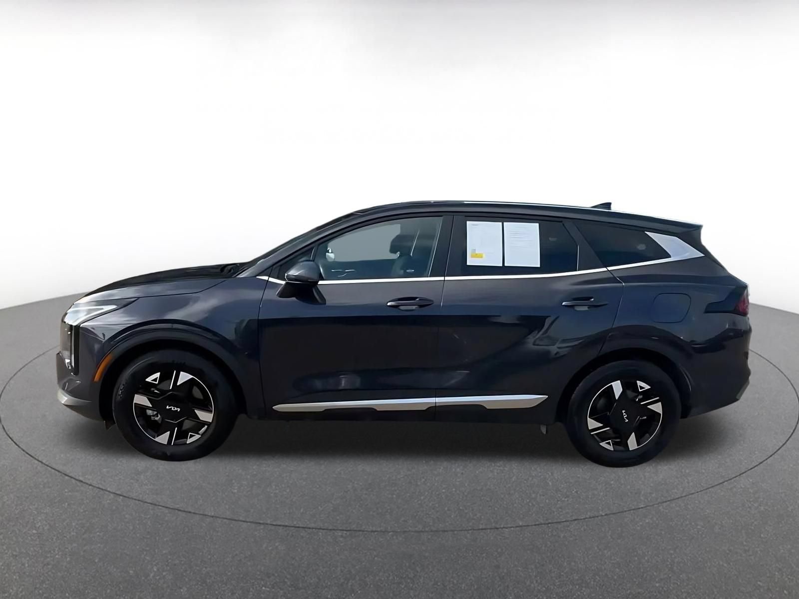 Thumbnail: 2026 Kia Sportage - 9