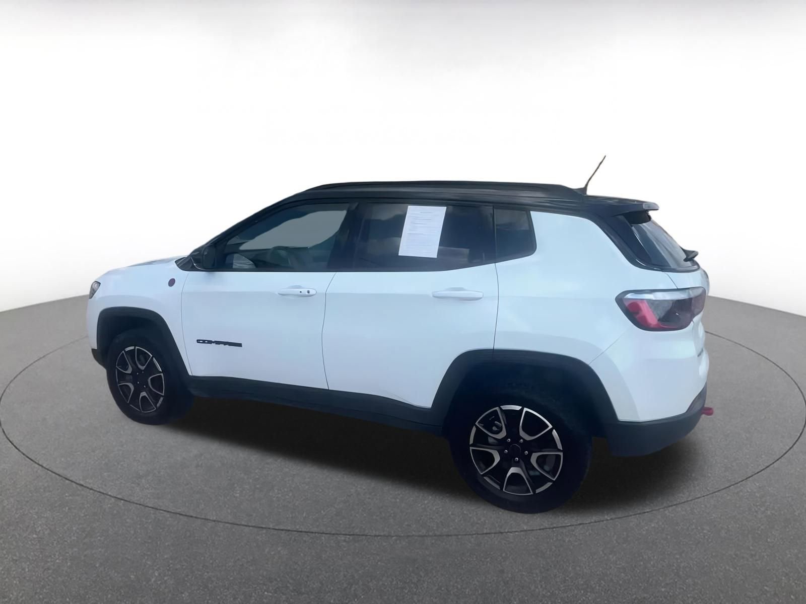 Thumbnail: 2025 Jeep Compass - 9