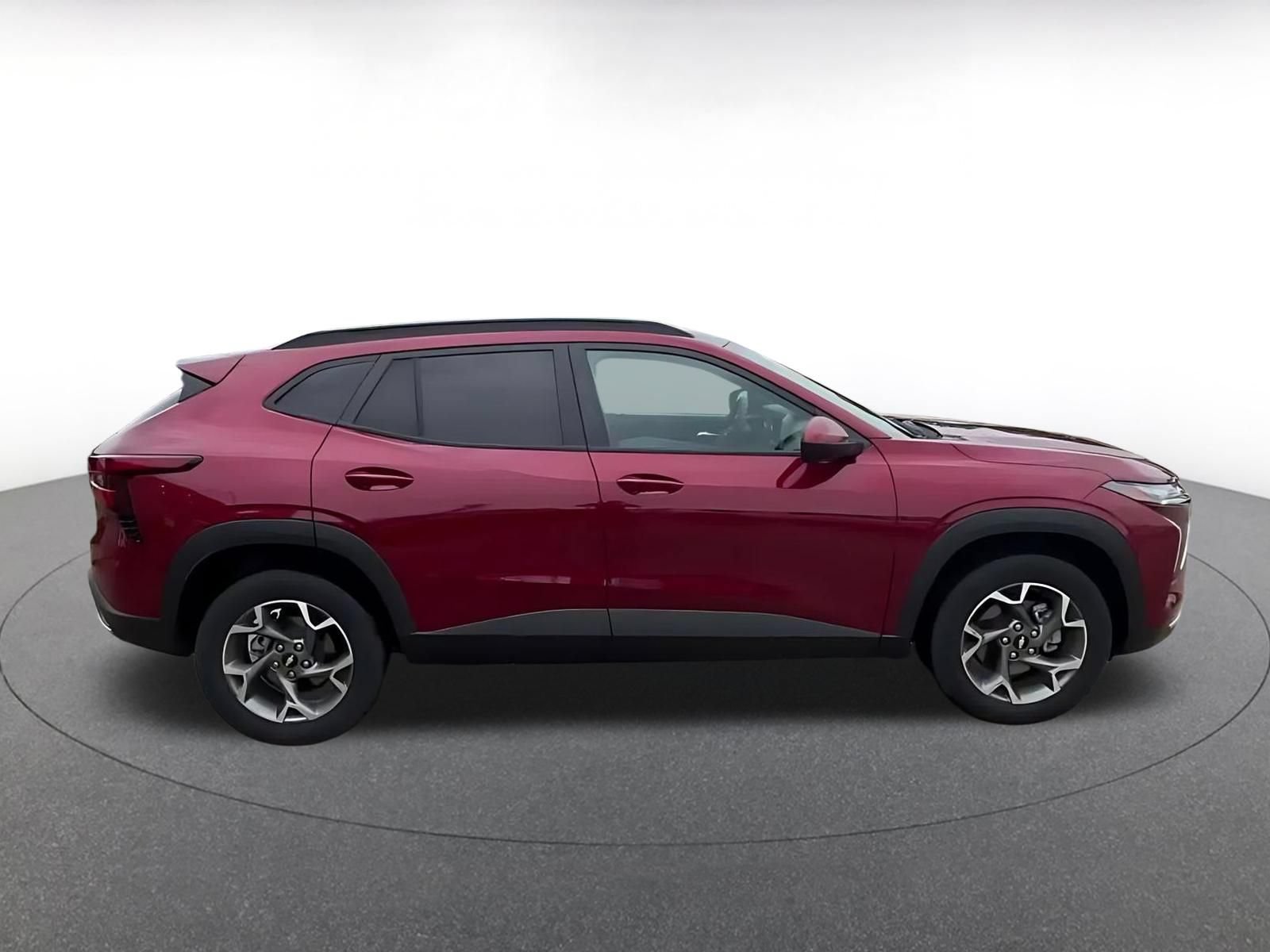 Thumbnail: 2025 Chevrolet Trax - 16