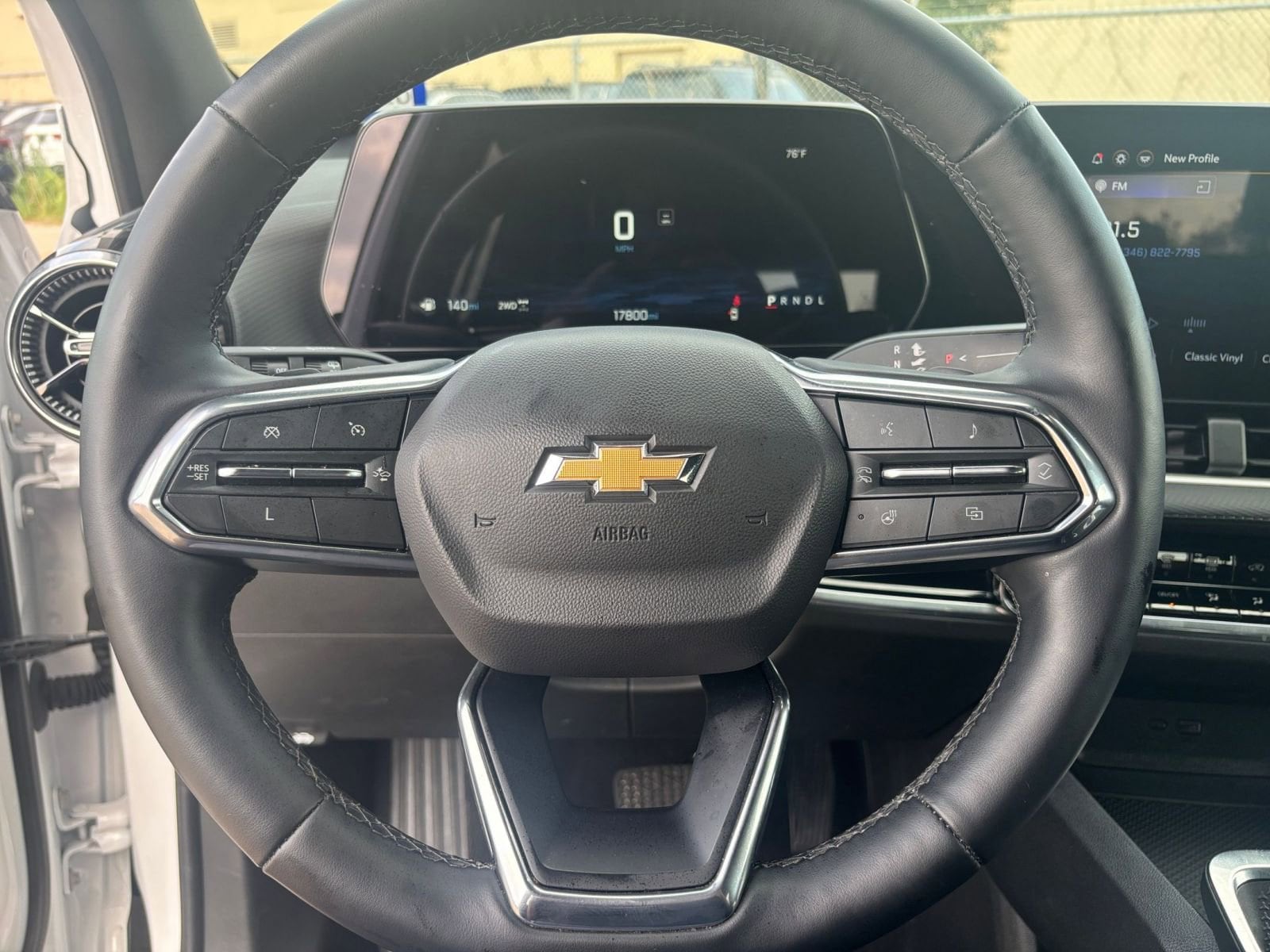 Thumbnail: 2025 Chevrolet Equinox - 25