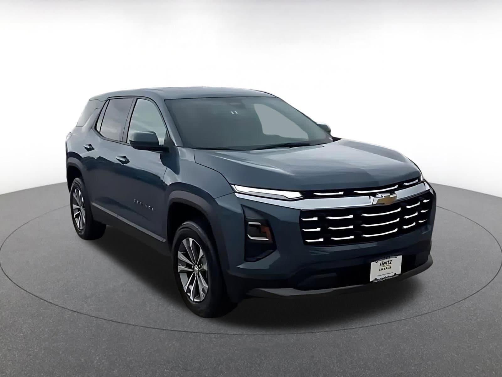Thumbnail: 2025 Chevrolet Equinox - 3