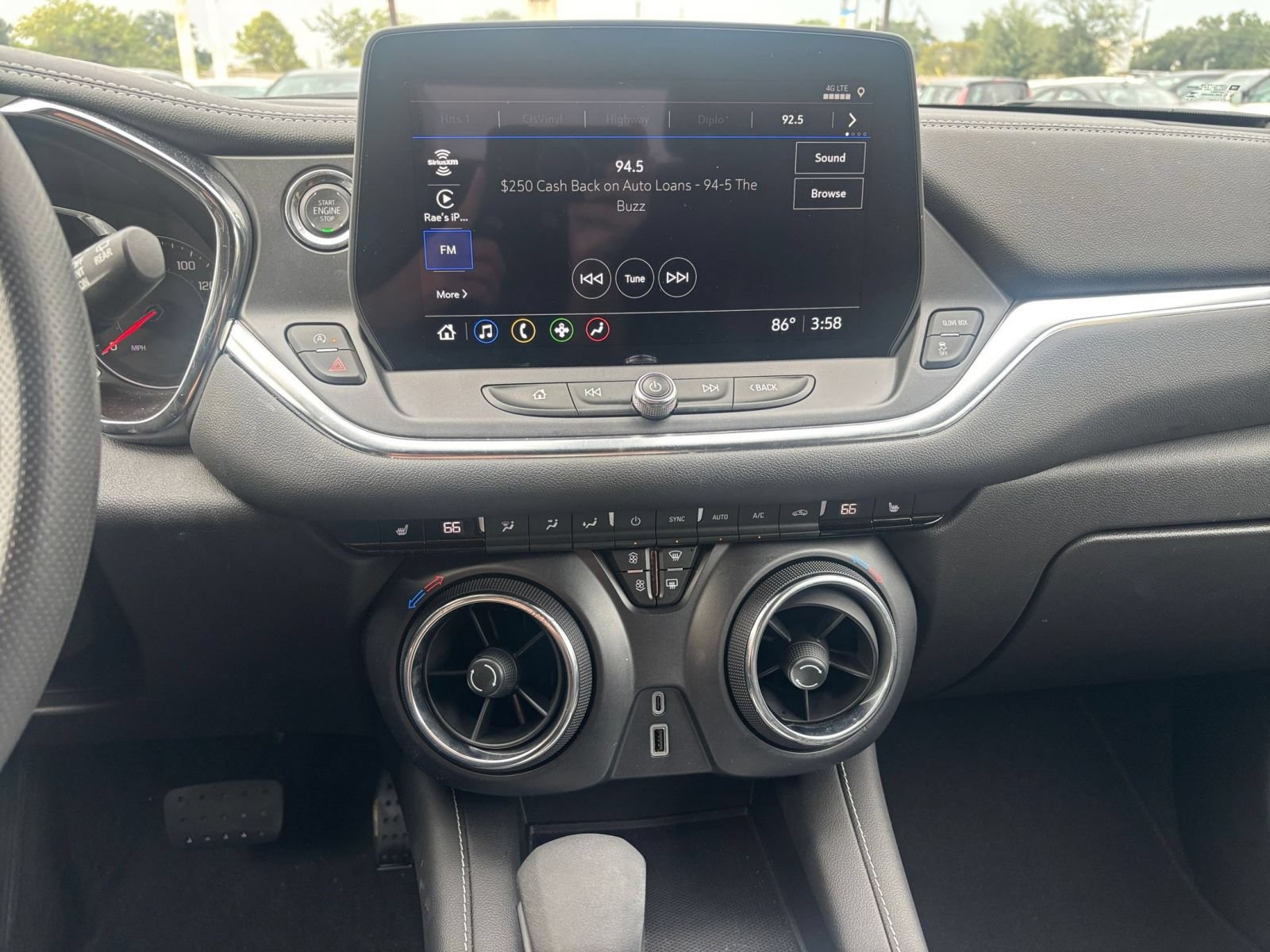 Thumbnail: 2026 Chevrolet Blazer - 16