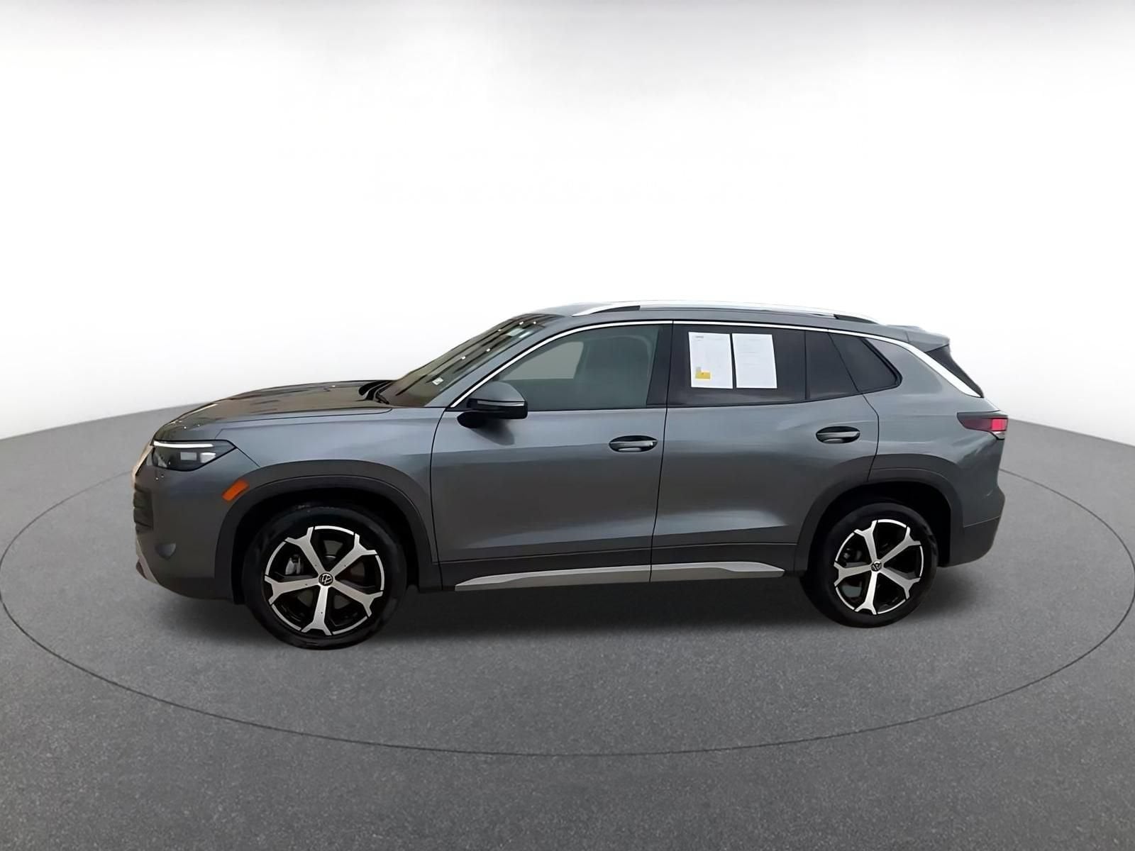 Thumbnail: 2026 Volkswagen Tiguan - 8