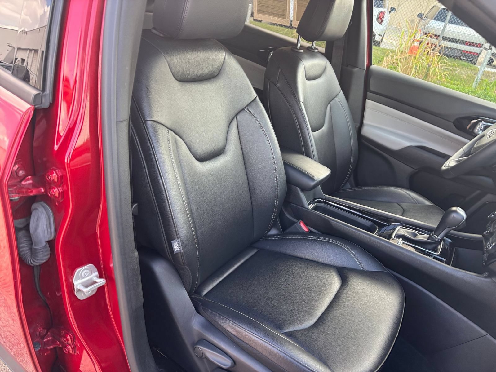 Thumbnail: 2025 Jeep Compass - 32
