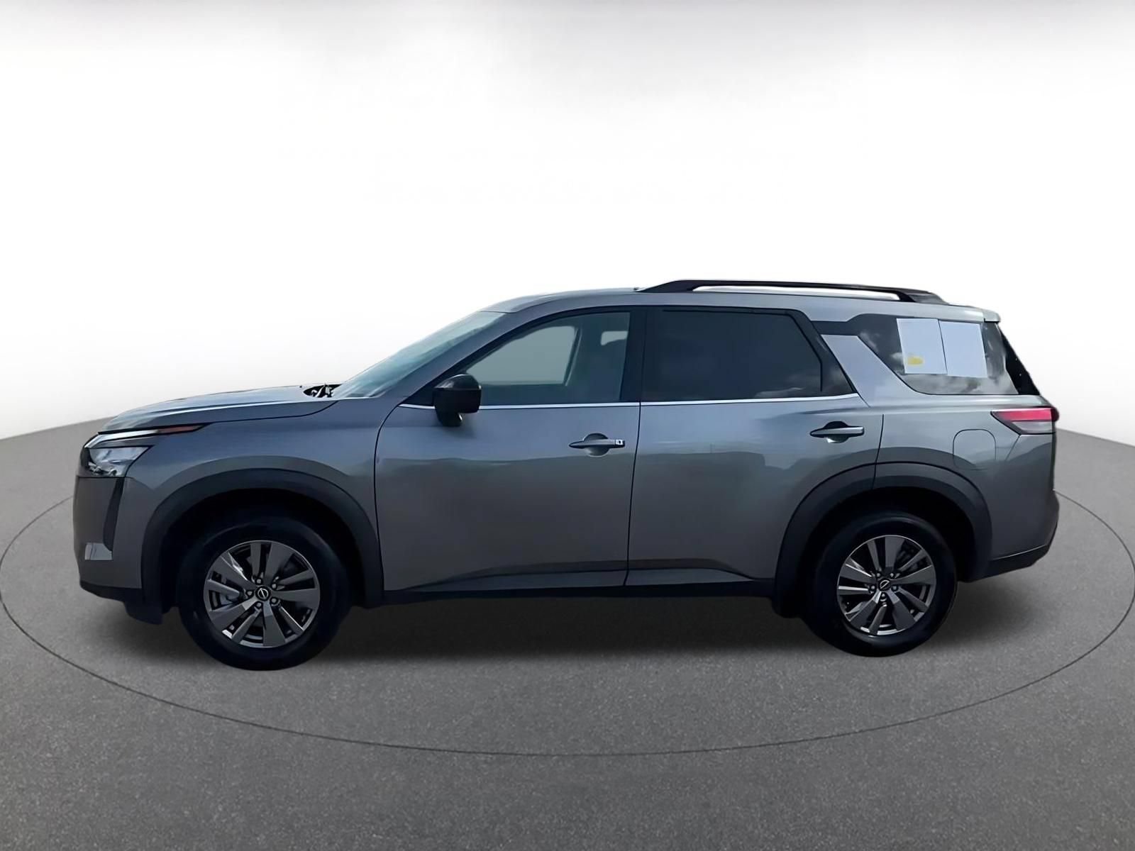 Thumbnail: 2026 Nissan Pathfinder - 9
